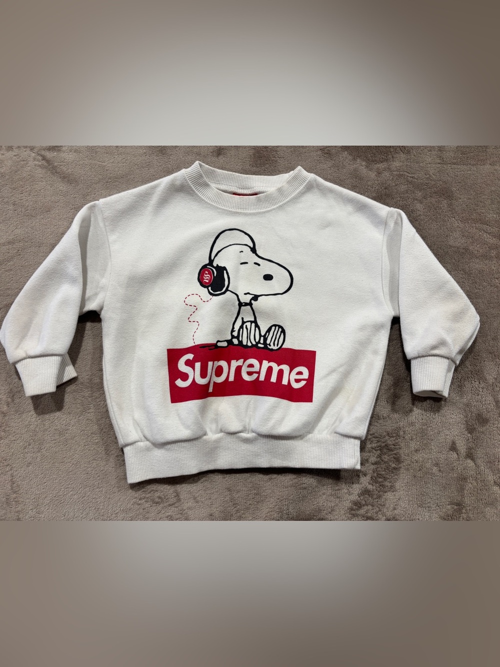 Supreme White Kids Sweatshirt with Red Logo and Snoopy Graphic 5Y -S